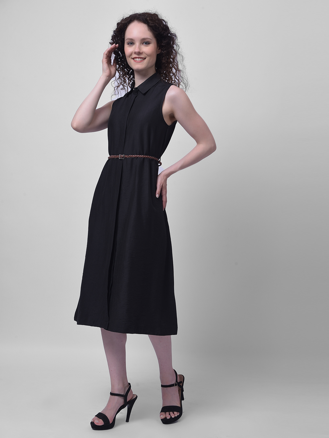 Numero Uno Women Black Sleeveless Shirt Dress